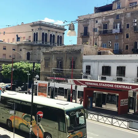 Affittacamere Casa Aurelia Palermo